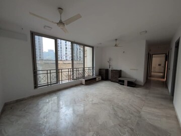 Room in 2.5 BHK Apartment at Rodas Enclave Woodstock, Patlipada – for Rent