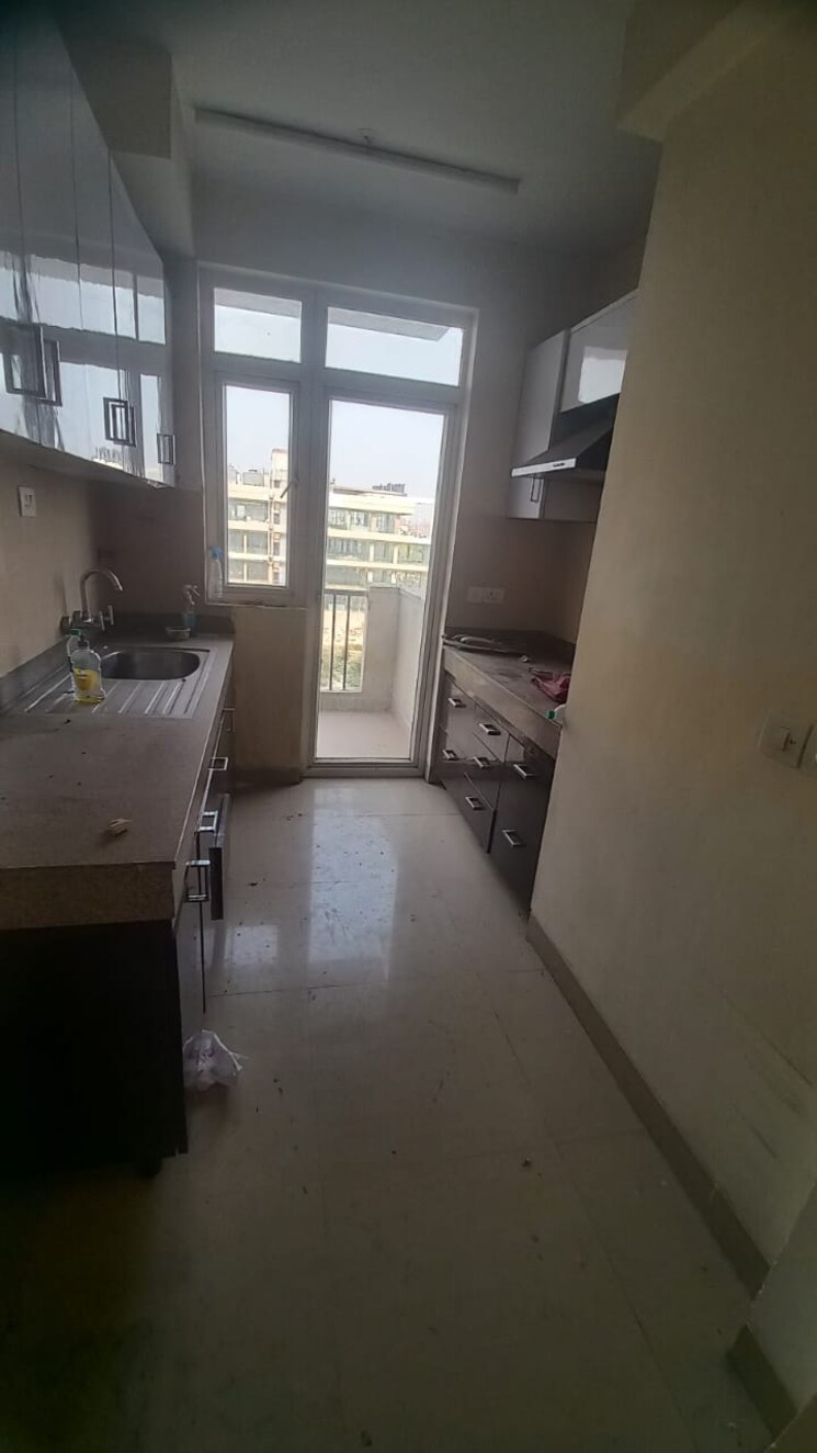 Kitchen, unitech-south-city-ii 3 Bedroom 2100 Sq.Ft. Builder Floor In Sector 50 Gurgaon 8654210