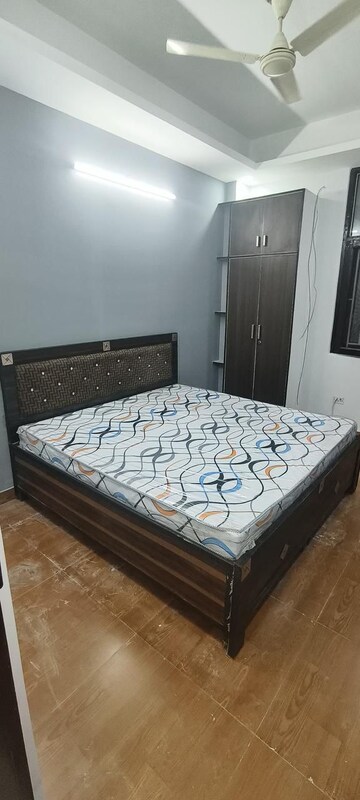 Bedroom in 2 BHK Apartment at Vaishali Sector 4 – for Sale