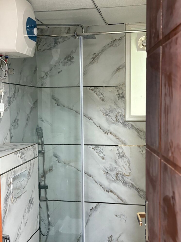 Balcony, unitech-south-city-ii 3.5 Bedroom 2100 Sq.Ft. Builder Floor In Sector 50 Gurgaon 8654219