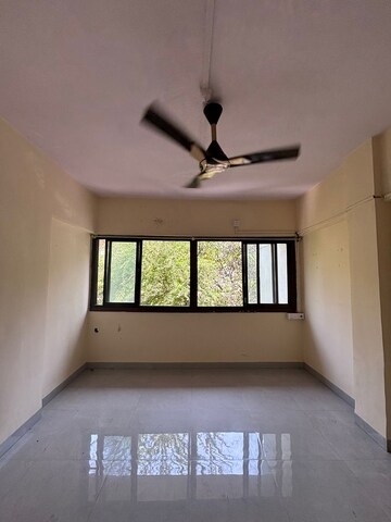 Bedroom in 2 BHK Apartment at Palash Towers, Andheri West – for Rent