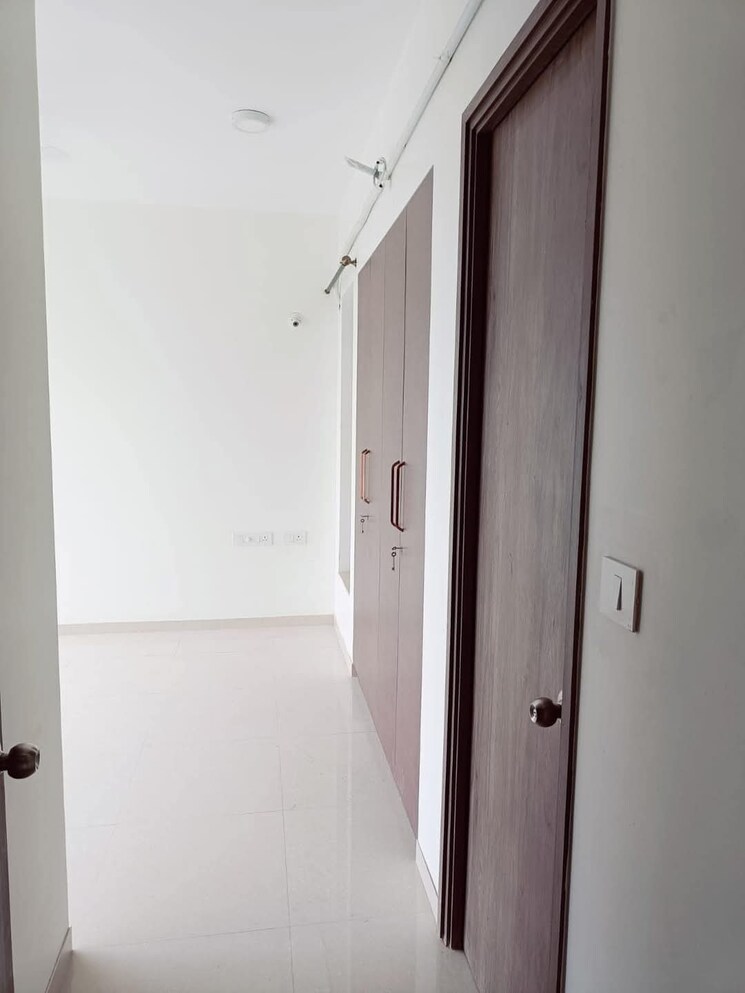 undefined, kalpataru-paramount 2 Bedroom 711 Sq.Ft. Apartment In Kapur Bawdi Thane 8654243