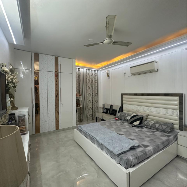 Bedroom, east of kailash 3 Bedroom 1850 Sq.Ft. Builder Floor In East Of Kailash Delhi 8654247