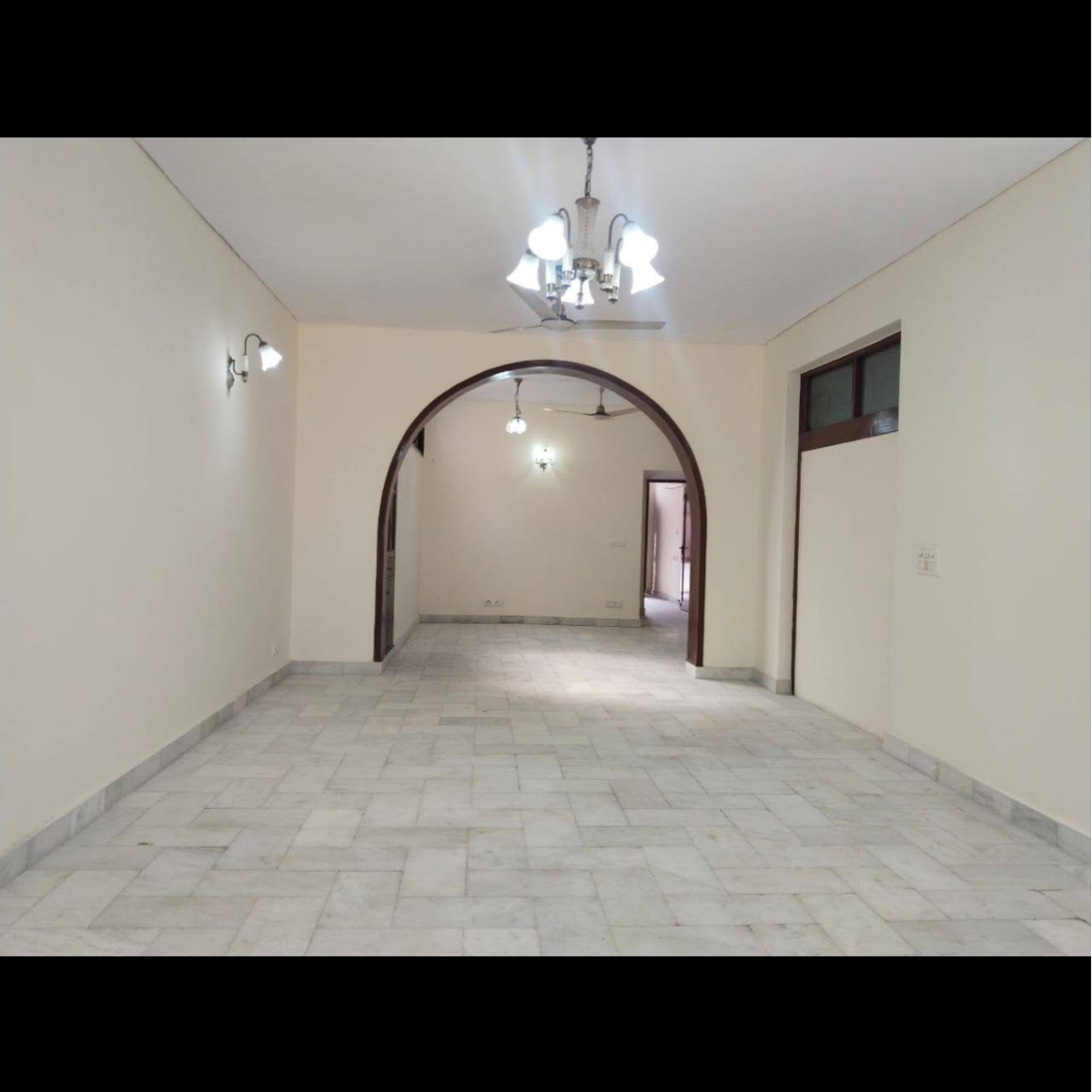2 BHK + Pooja Room Builder Floor For Rent in Pamposh Enclave