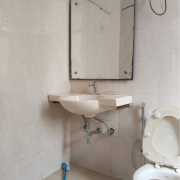 Bathroom in 2 BHK Builder Floor at Pamposh Enclave – for Rent