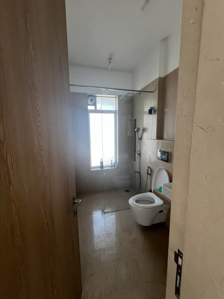 Bathroom, soham-crystal-spires 3 Bedroom 1192 Sq.Ft. Apartment In Ghodbunder Road Thane 8654272