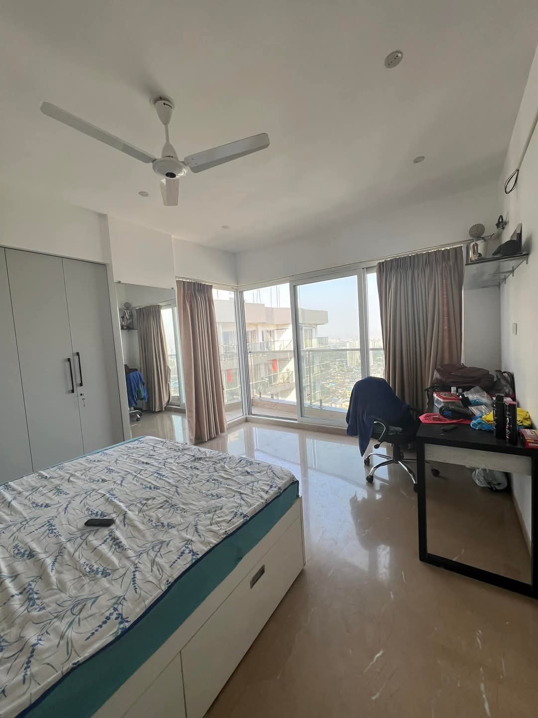 3 BHK + Pooja Room Apartment For Rent in Soham Crystal Spires