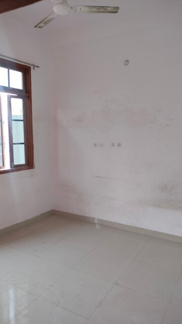Room in 1.5 BHK Independent House at Indira Nagar – for Rent