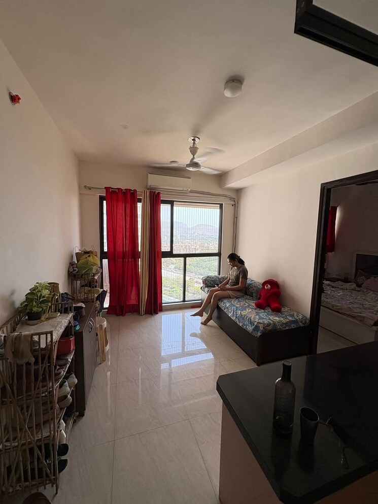 Living Room, lodha-crown-quality-homes 1 Bedroom 354 Sq.Ft. Apartment In Majiwada Thane 8654285