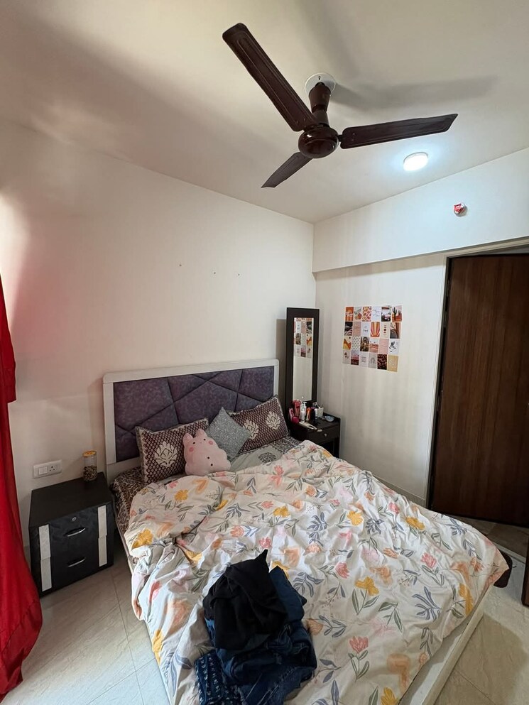 Bedroom, lodha-crown-quality-homes 1 Bedroom 354 Sq.Ft. Apartment In Majiwada Thane 8654285