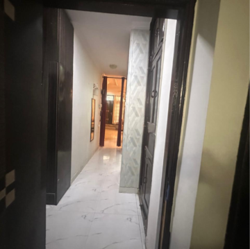 Building Lobby in 3 BHK Builder Floor at Kalkaji – for Rent