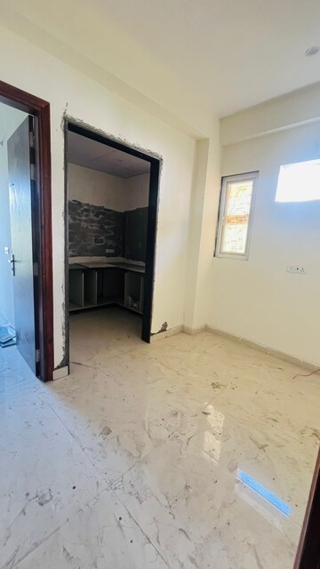 Room in 1 BHK Builder Floor at Sector 47 – for Rent