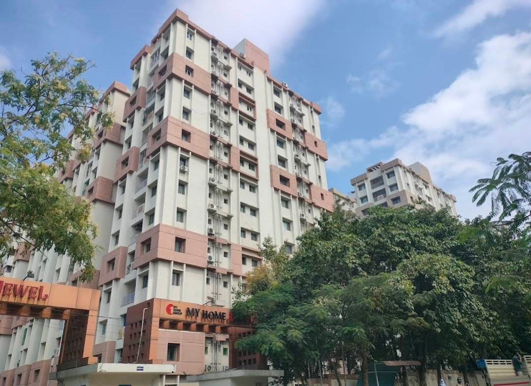 2 BHK Apartment For Rent in My Home Jewel