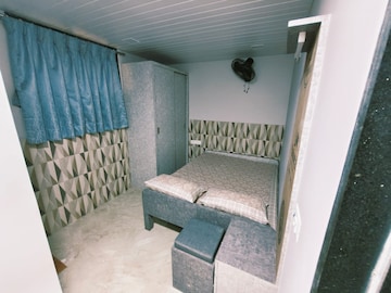 1 BHK Independent House For Rent in Kopar Khairane Sector 2