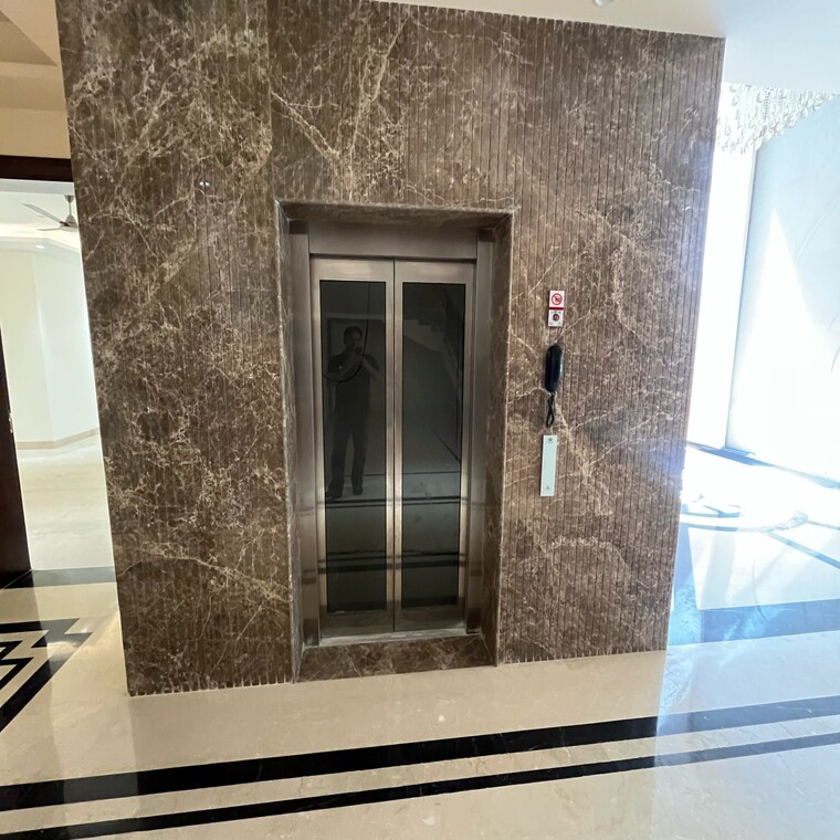 undefined, dera mandi 5 Bedroom 11000 Sq.Ft. Villa In Dera Mandi Delhi 8654377