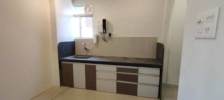 Kitchen, bhawani-housinng-society 1 Bedroom 500 Sq.Ft. Apartment In Bhawani Peth Pune 8654384