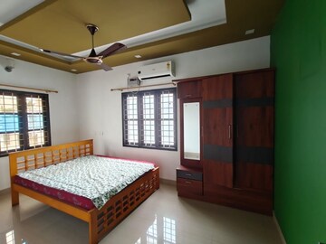 Bedroom in 4 BHK Villa at Thevakkal – for Rent