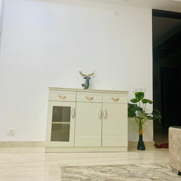 Room in 3.5 BHK Apartment at Lamane Impereial Heights, Kirsali Gaon – for Rent