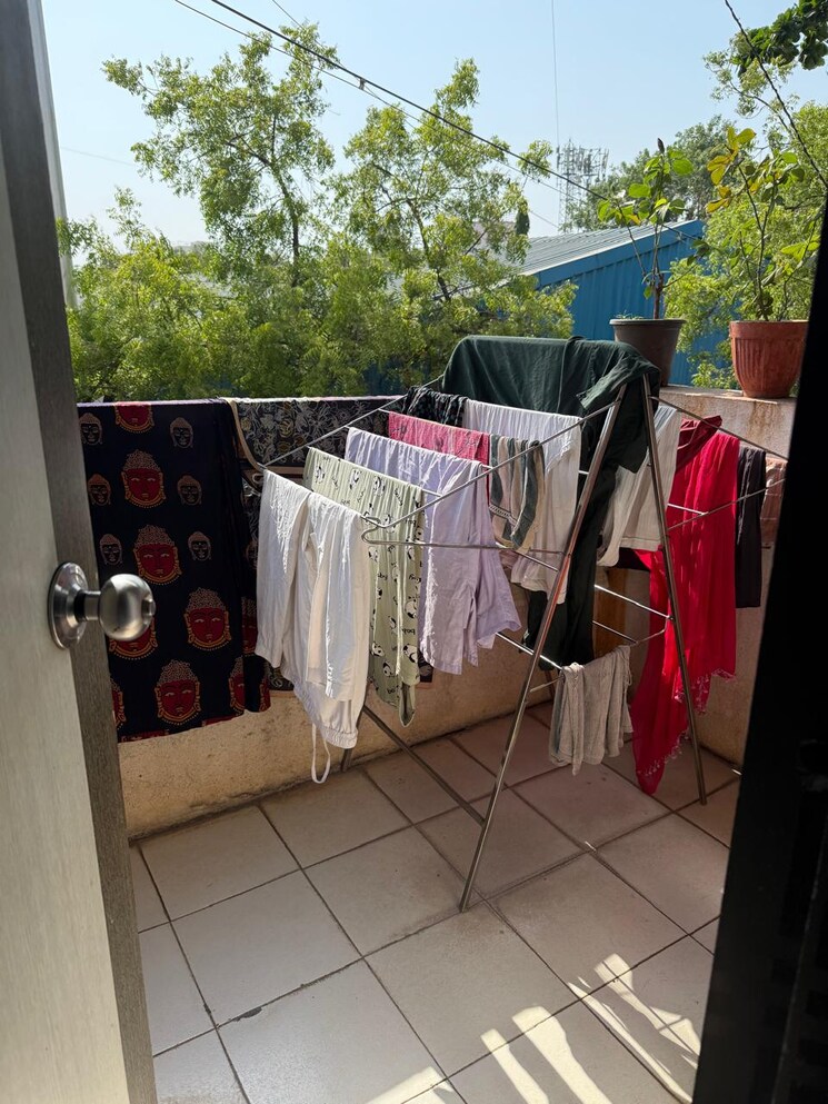  Parking, wadgaon sheri 1 Bedroom 575 Sq.Ft. Apartment In Wadgaon Sheri Pune 8654409