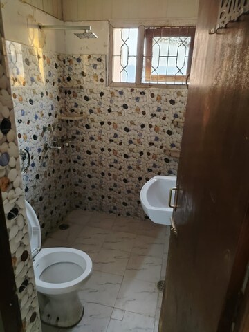 Bathroom in 2 BHK Apartment at LDA Parijaat Apartments, Faizabad Road – for Rent