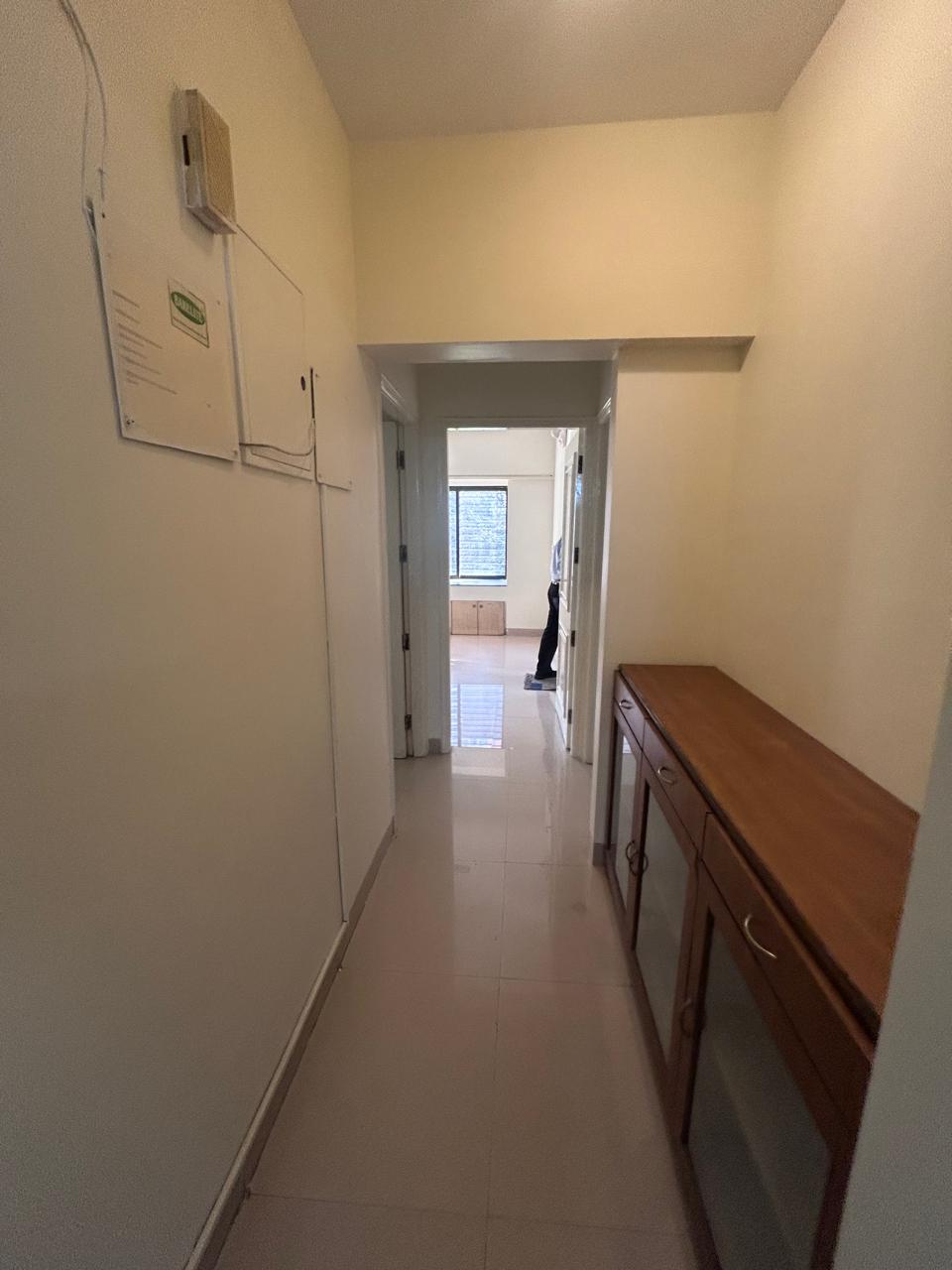 3 BHK 950 Sq.Ft. Apartment in Lakshachandi Heights