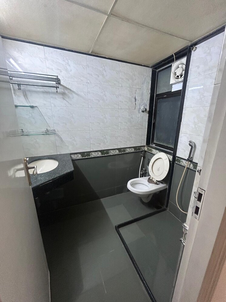 Kitchen, lakshachandi-heights 3 Bedroom 950 Sq.Ft. Apartment In Goregaon East Mumbai 8654493