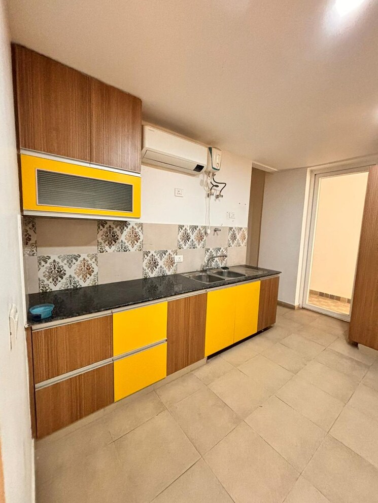 Kitchen, mi-rustle-court 5 Bedroom 2350 Sq.Ft. Apartment In Gomti Nagar Lucknow 8654495