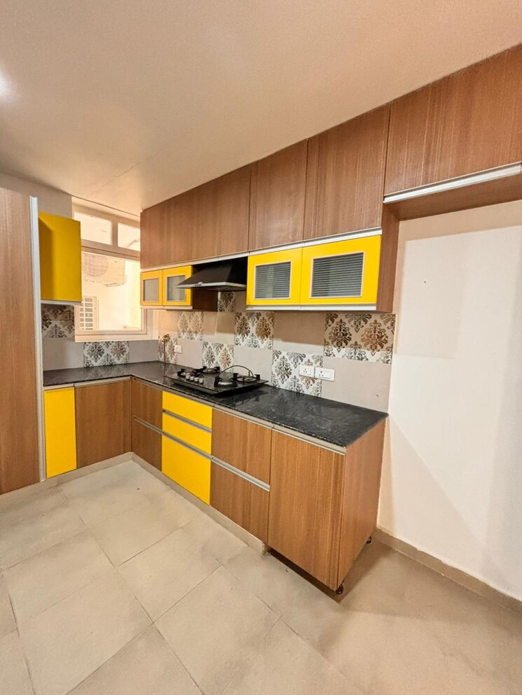 Kitchen, mi-rustle-court 5 Bedroom 2350 Sq.Ft. Apartment In Gomti Nagar Lucknow 8654495