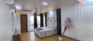Bedroom in 3 BHK Builder Floor at BPTP Amstoria Country Floor, Sector 102 – for Sale