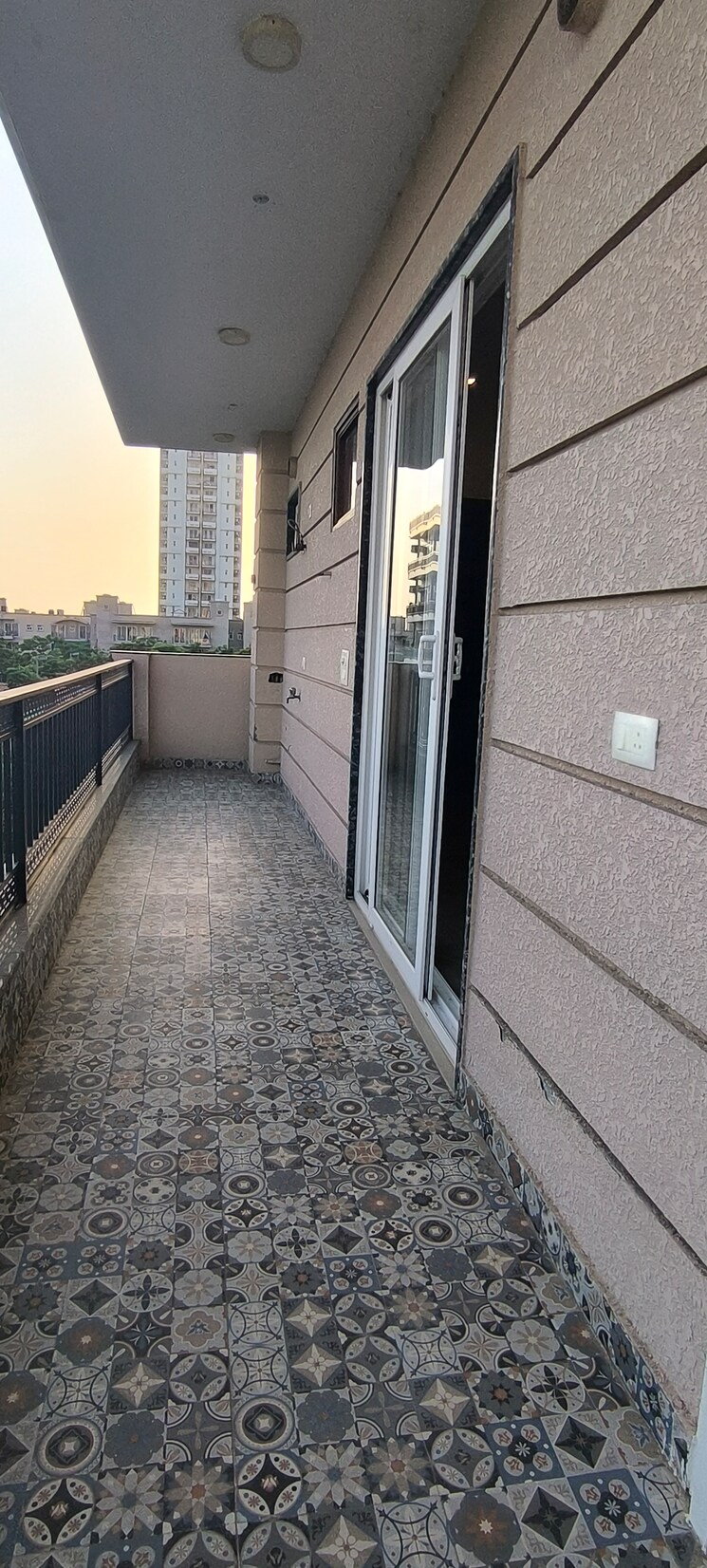 Balcony, bptp-amstoria-country-floor 3 Bedroom 2250 Sq.Ft. Builder Floor In Sector 102 Gurgaon 8654692