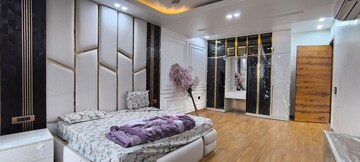 Bedroom in 3 BHK Builder Floor at BPTP Amstoria Country Floor, Sector 102 – for Sale