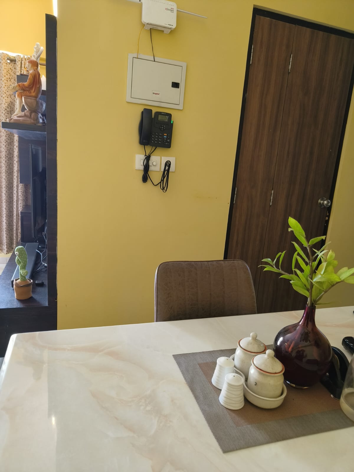 1 BHK + Extra Room Apartment For Rent in Lodha Amara