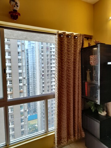 Bedroom in 1 BHK Apartment at Lodha Amara, Kolshet Road – for Rent