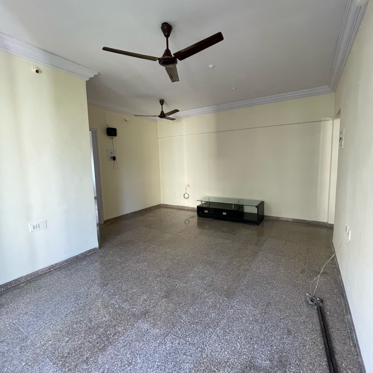 2 BHK Apartment For Rent in Valentine Apartments