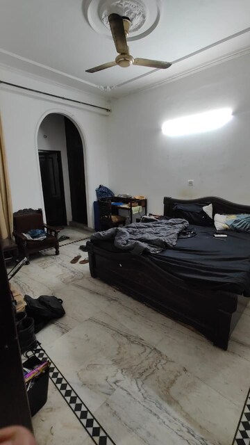 Living Room in 2 BHK Builder Floor at Super MIG, Sector 105 – for Rent