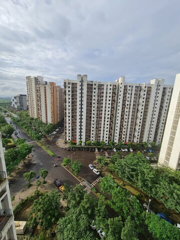 2 BHK Apartment For Rent in Lodha Palava City Lakeshore Greens, Dombivli East
