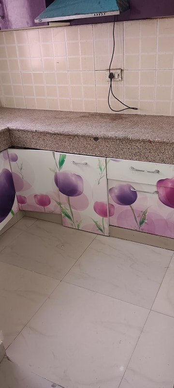 Bathroom in 1 BHK Builder Floor at Sector 8 – for Rent