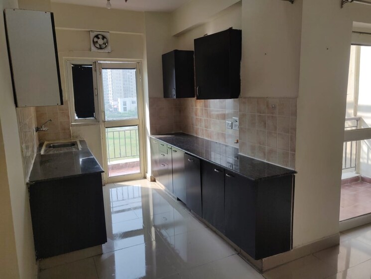 Kitchen, nimbus-the-hyde-park 3 Bedroom 1550 Sq.Ft. Apartment In Sector 78 Noida 8654794