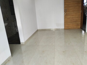 Room in 1 BHK Apartment at Prayag Heights, Dindoshi – for Rent