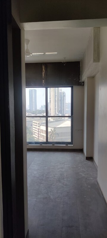 Room in 3 BHK Apartment at Jyoti Sukriti, Goregaon East – for Rent