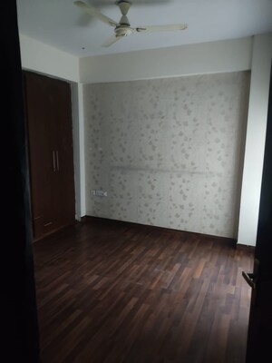 Room in 2 BHK Apartment at Civitech Sampriti, Sector 77 – for Sale