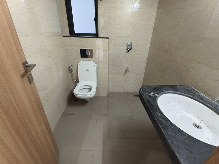Attached Bathroom, godrej-urban-park 3 Bedroom 944 Sq.Ft. Apartment In Chandivali Mumbai 8654850