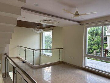 Room in 4 BHK Villa at My Home Ankura, Tellapur – for Rent