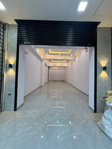  Shop For Rent in Om Shree Ganesh Tower, Borivali West