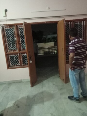 2 BHK Independent House For Rent in Aliganj