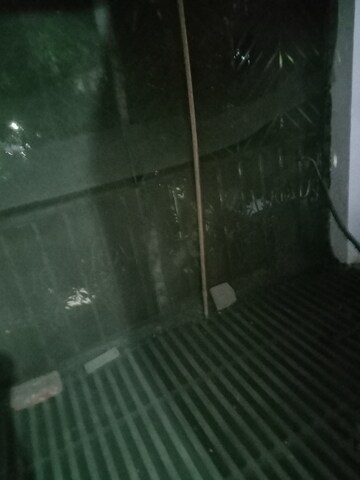 Furnished Amenities in 2 BHK Independent House at Aliganj – for Rent