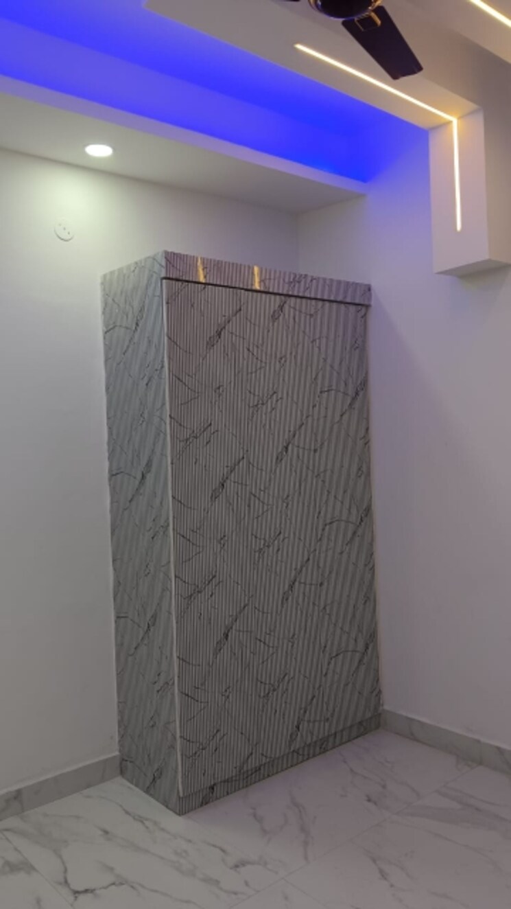 Bathroom, sector 73 2 Bedroom 940 Sq.Ft. Builder Floor In Sector 73 Noida 8654921