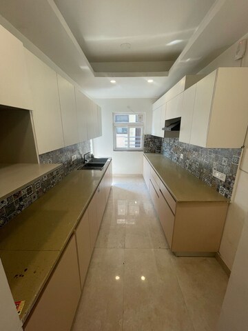 Kitchen in 3 BHK Builder Floor at Sector 57 – for Rent