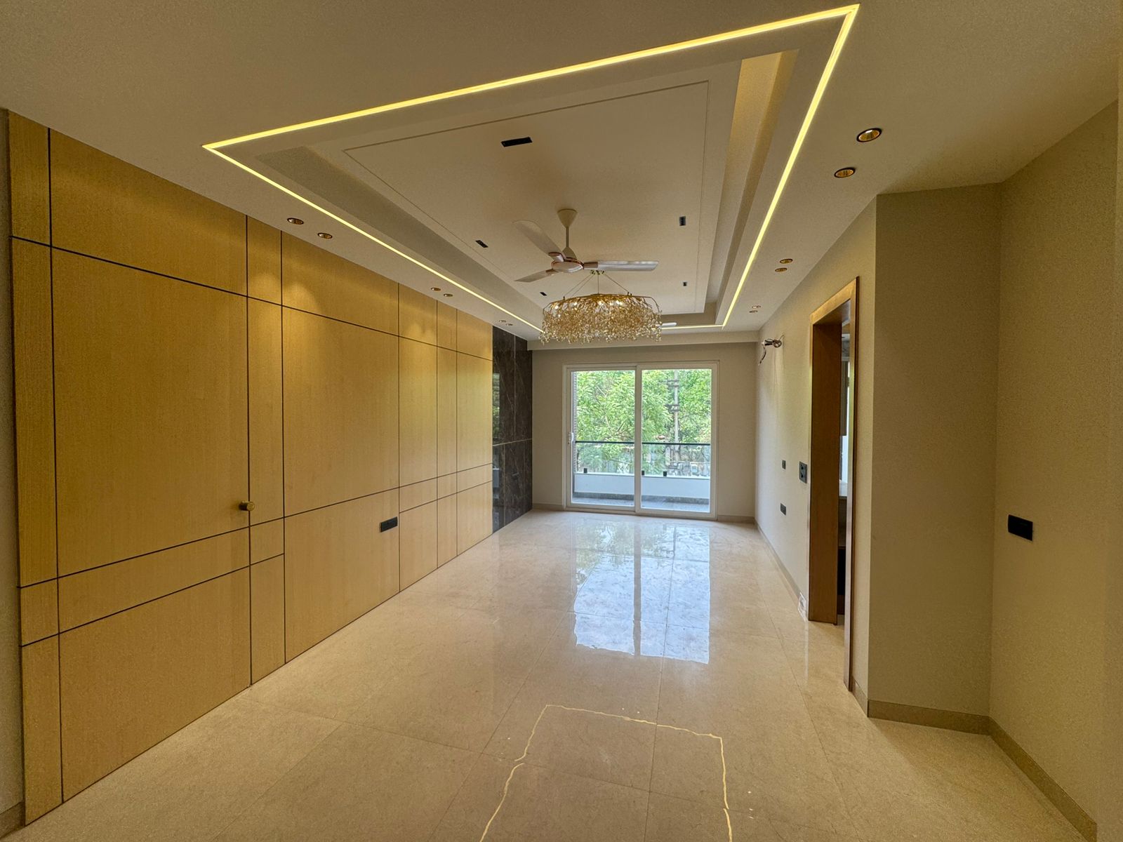 4 BHK + Servant Room Builder Floor For Sale in Vipul World Plots