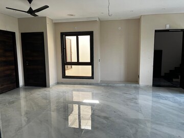 5 BHK Villa For Rent in Shyam Nagar
